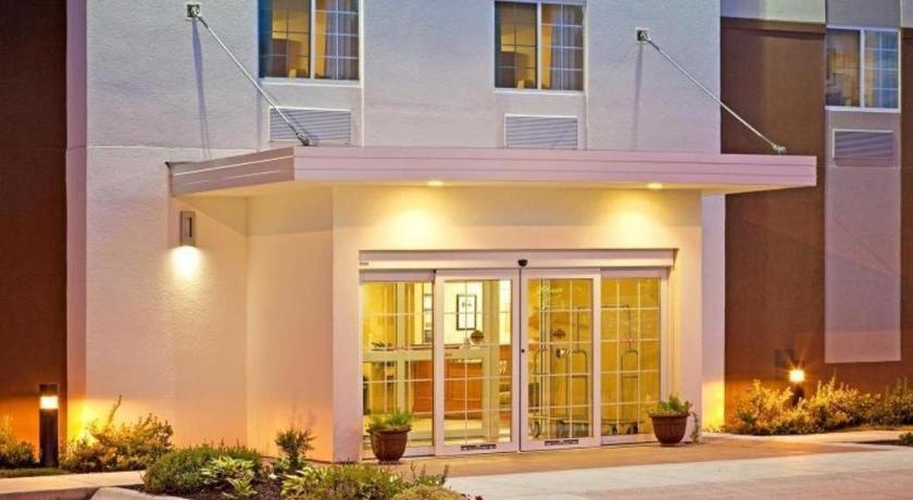 Candlewood Suites Bellevue Extérieur photo